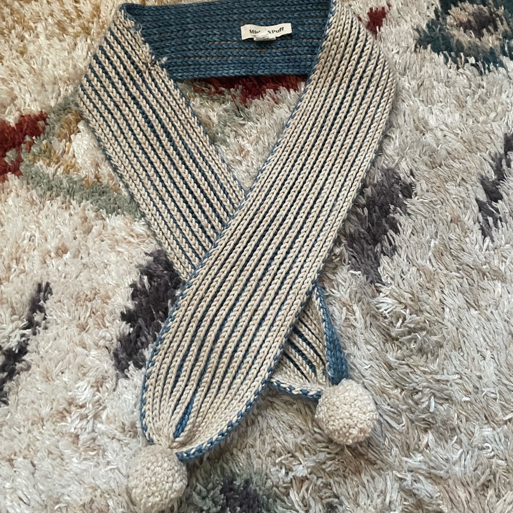 play scarf
